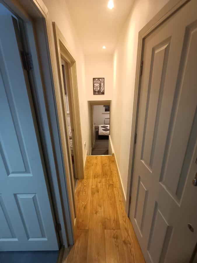 Lovely 2 Bedroom Serviced Apartment In London Kültér fotó